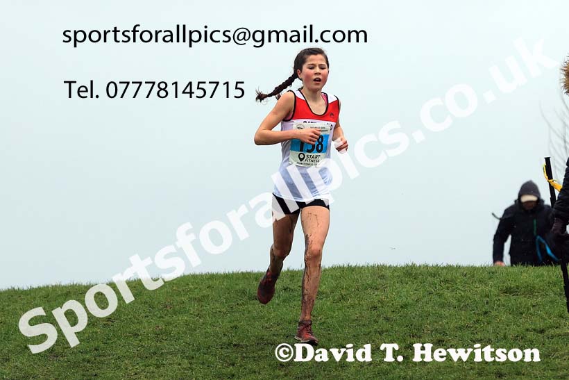Girls under-13s 2023 North Eastern Cross Country Champs., Temple Park, South Shields. Photo: David T. Hewitson/Sports for All Pics